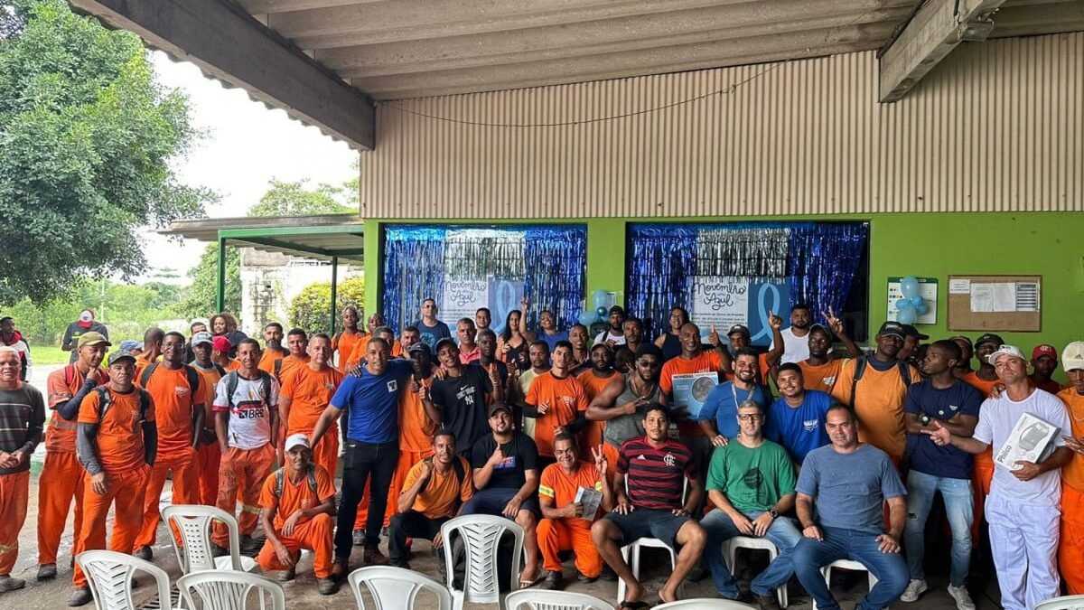 Café da manhã de conscientização sobre o câncer de próstata reúne colaboradores em Araruama