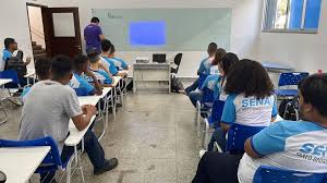 PREFEITURA DE CARAPEBUS REALIZA FORMATURA DE MAIS 4 TURMAS DOS CURSOS DO SENAI