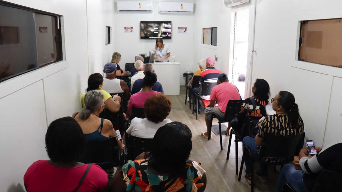 Primeiro dia do projeto “Saúde Móvel” atende a 161 usuários em São Pedro da Aldeia