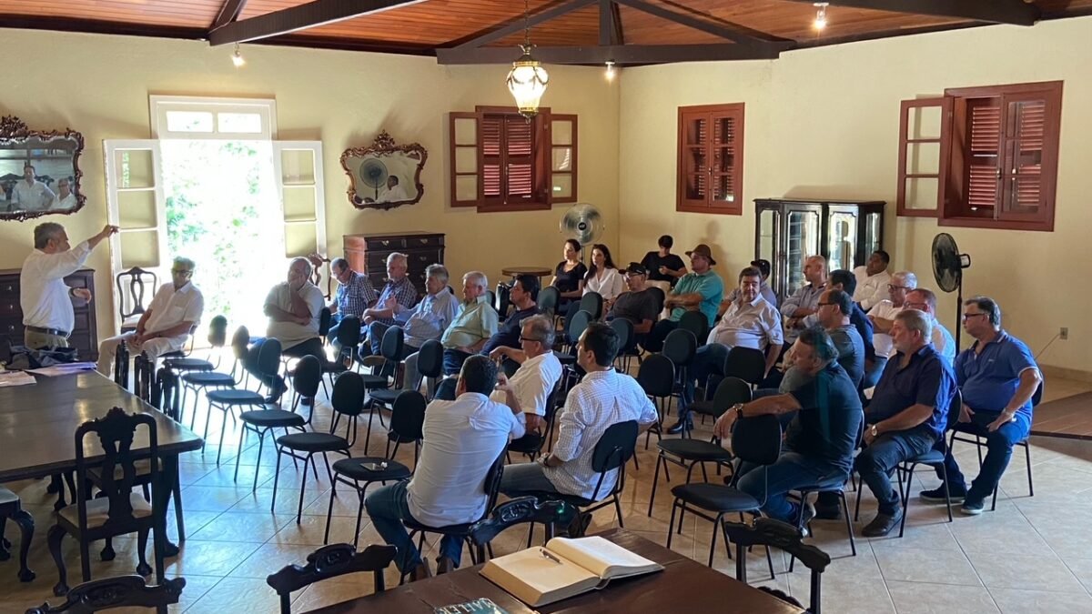 Macaé sedia encontro regional de produtores rurais