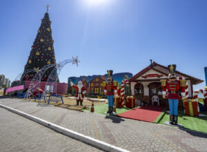 Macaé se rende à magia do Natal