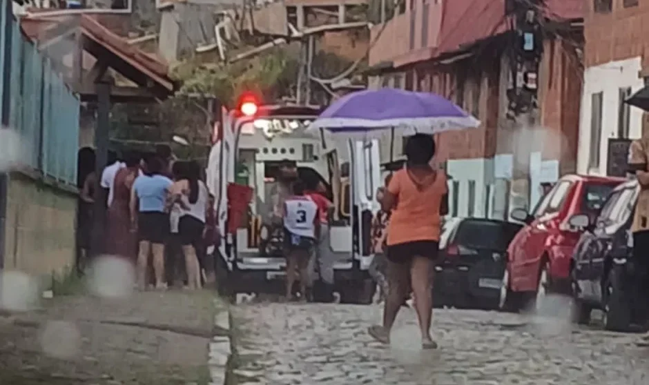 Crianças são atingidas por raio em Nova Friburgo