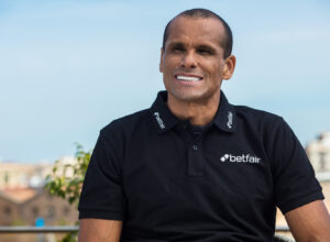 Rivaldo fala sobre relação com torcidas: “Não pude fazer história pelo clube, saí muito cedo!”