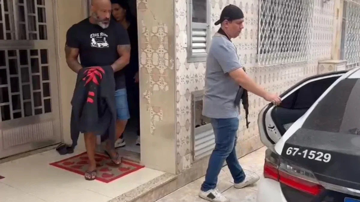 Polícia prende homem apontado como um dos maiores receptadores de celulares do Rio