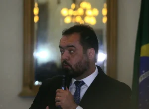 Lei que estabelece programa de saúde mental para pais e cuidadores de PCDs entra em vigor