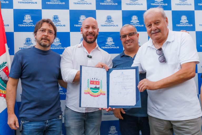 Prefeito Vinicius Claussen Inaugura o CRAS Barra