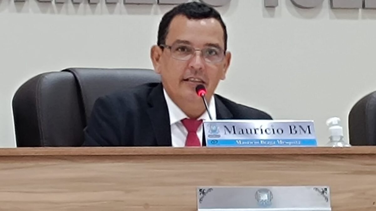 Maurício BM preside última Sessão Ordinária do ano em Rio das Ostras