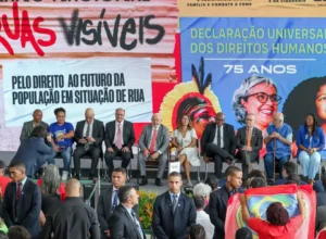 Governo destina R$ 1 bilhão para ações à população em situação de rua