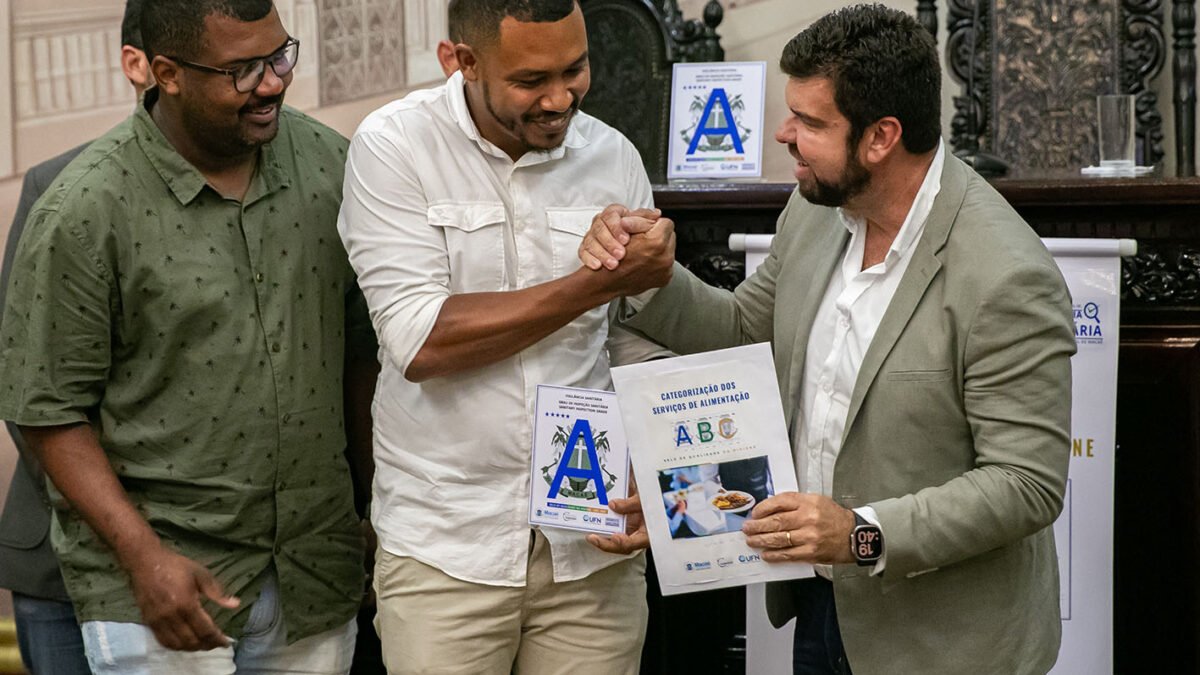 Selo ABC: estabelecimentos de Macaé recebem certificado de qualidade da higiene