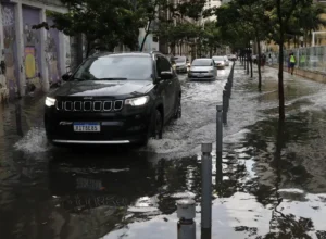 Chega a 11 número de mortos por causa da chuva no Rio