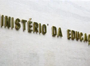 MEC abre fase de declaração de matrículas de escolas em tempo integral