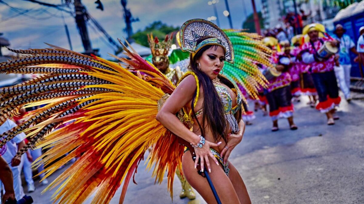 Tânia Valeska estreia na Intendente Magalhães e já planeja o carnaval de 2025