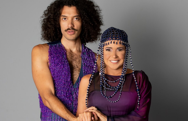 Mineiro Caio sobe belo single com feat. Daniela Mercury
