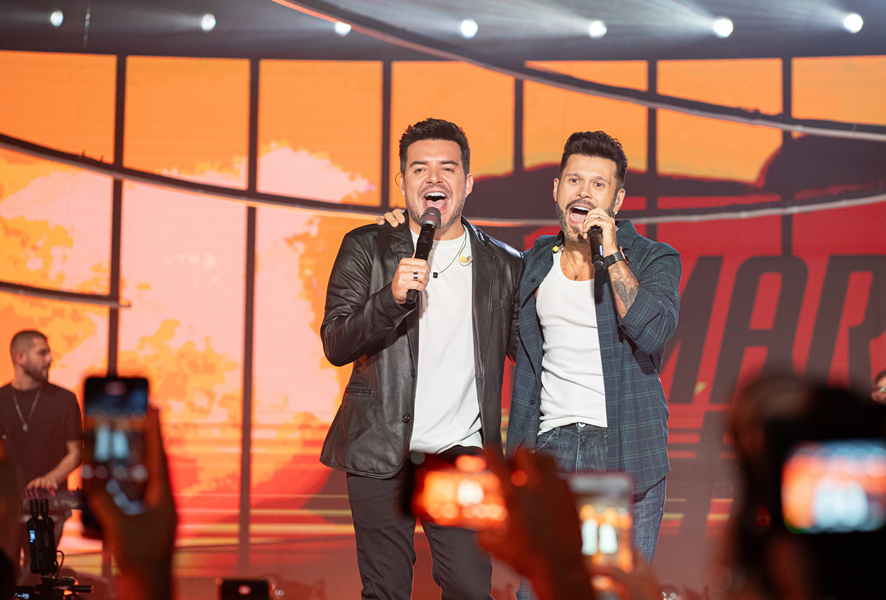 Marcos e Belutti lançam Vol.1 do álbum “15 Anos”