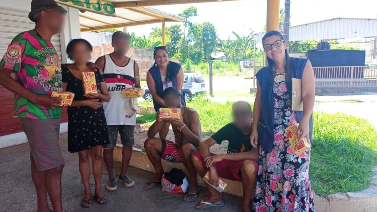 Pinheiral promove abordagem Social à população em situação de rua
