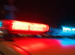Policiais civis prendem homem acusado de ameaçar esposa e tia dela após separação