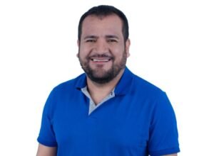 Prefeito Joãozinho Batista é agraciado com o Prêmio “Troféu Brasil Premium”