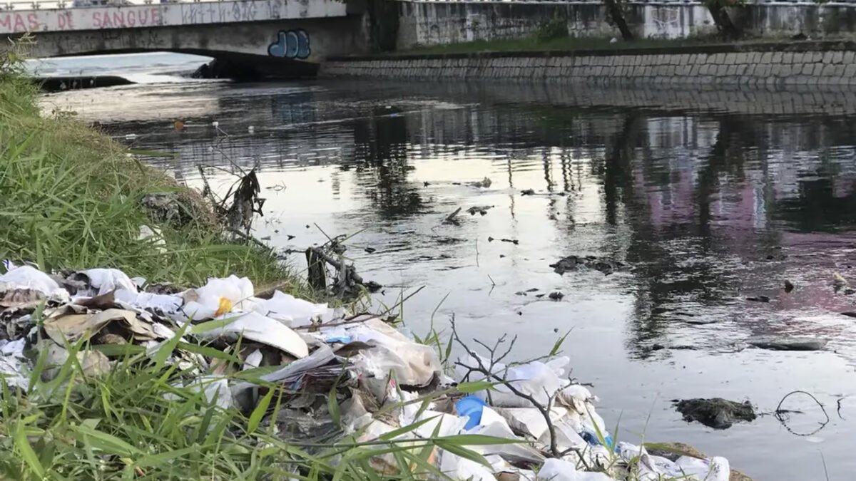 Quase metade do Brasil não tem acesso à coleta de esgoto