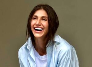 Conheça Kamila Smaili – Publicitária, Apresentadora de TV, Influenciadora Digital e Modelo