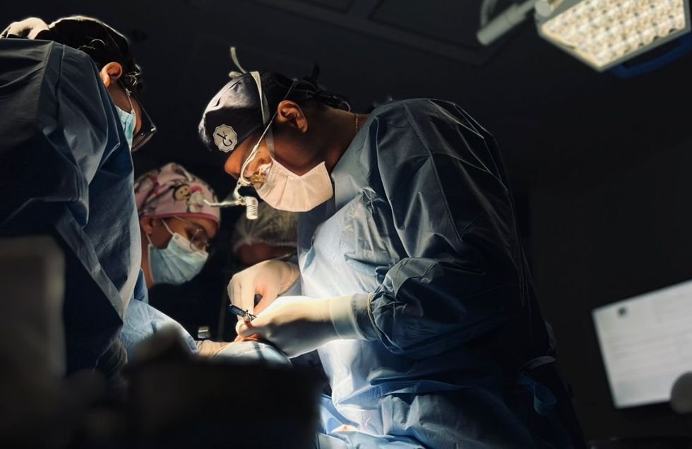 Dr. Victor Gebrim especialista em Rinoplastia fala sobre o procedimento facial em Adolescentes
