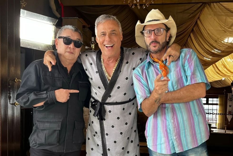 Criado por José Renato, apresentamos a Família Zoreia, resgatando o espírito de Mazzaropi de forma contemporânea