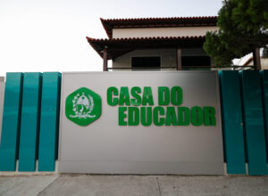 Prefeitura inaugura a Casa do Educador Professora Regina Lúcia Coelho de Sá
