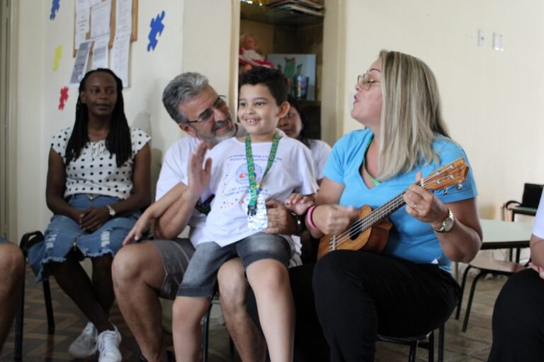 Dia Mundial da Conscientização do Autismo é lembrado em Vassouras