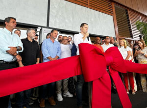 Rio das Ostras Celebra: Inauguração do Shopping Plaza Atrai Grande Público!
