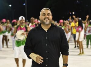 Wallace Palhares é aclamado Presidente da Acadêmicos de Niterói