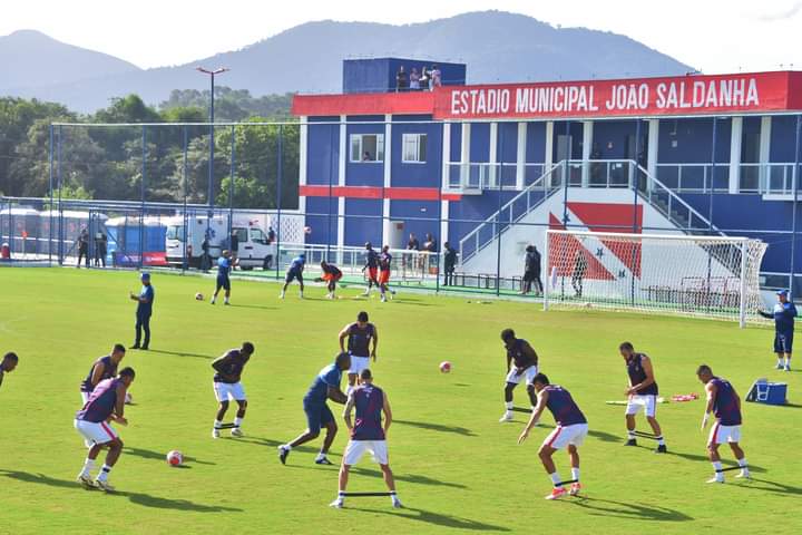 Estádio Municipal João Saldanha recebe disputa entre Maricá Futebol Clube e Olaria