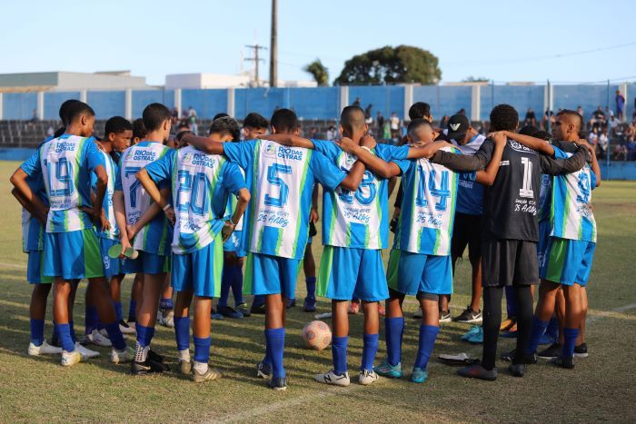 Atletas de Rio das Ostras participam do Soccer do Brasil em Águas de Lindóia