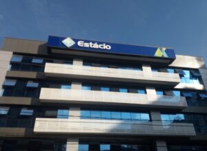 Estácio Teresópolis inicia parceria com a Secretaria dos Direitos da Mulher