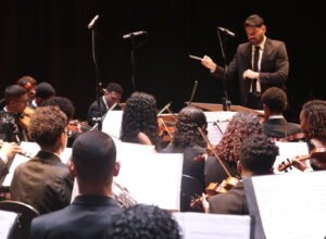 Rio das Ostras recebe apresentação gratuita da Orquestra Sinfônica Juvenil Carioca, no próximo domingo (1)