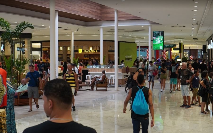 Black Friday no Shopping Plaza Rio das Ostras com prêmios e descontos de até 70% nas lojas