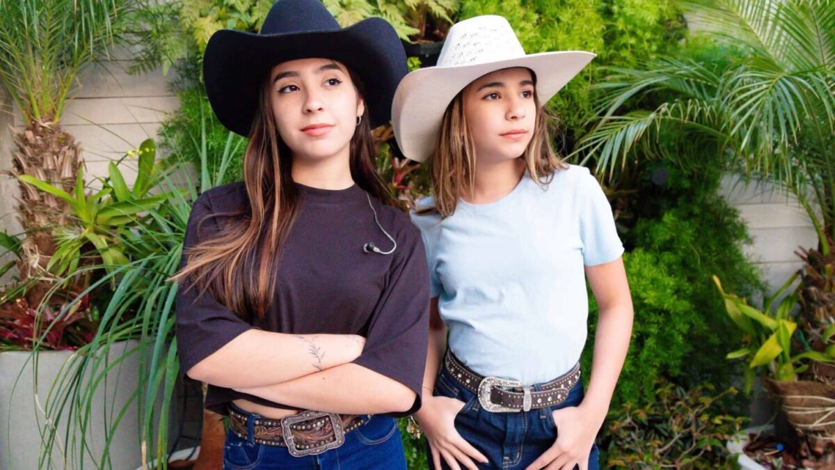 Melissa e Milena se preparam para a gravação de seu primeiro DVD