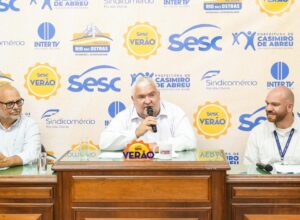 Atrações confirmadas para o Sesc Verão 2025: Paralamas do Sucesso, Nando Reis e Roberta Campos.