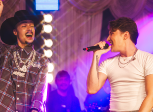 Rapha Dantas lança “Vou te arrancar do Piseiro”, primeira música do DVD “Festa na Mansão”