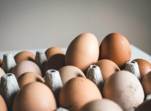 ASSERJ orienta supermercadistas sobre as novas regras de registro e validade dos ovos a partir de março