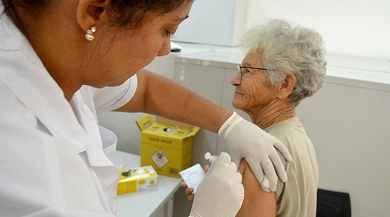 Campanha de vacinação contra gripe tem início nesta quarta, 2 de abril