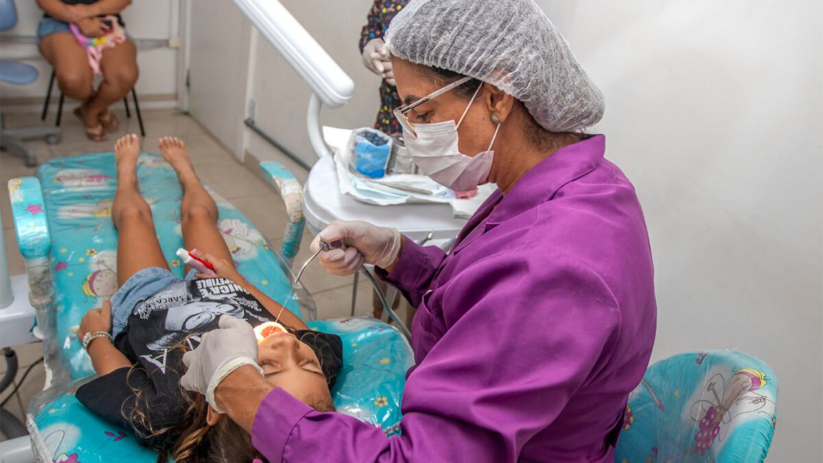 Macaé registra mais de 147 mil atendimentos odontológicos no último quadrimestre