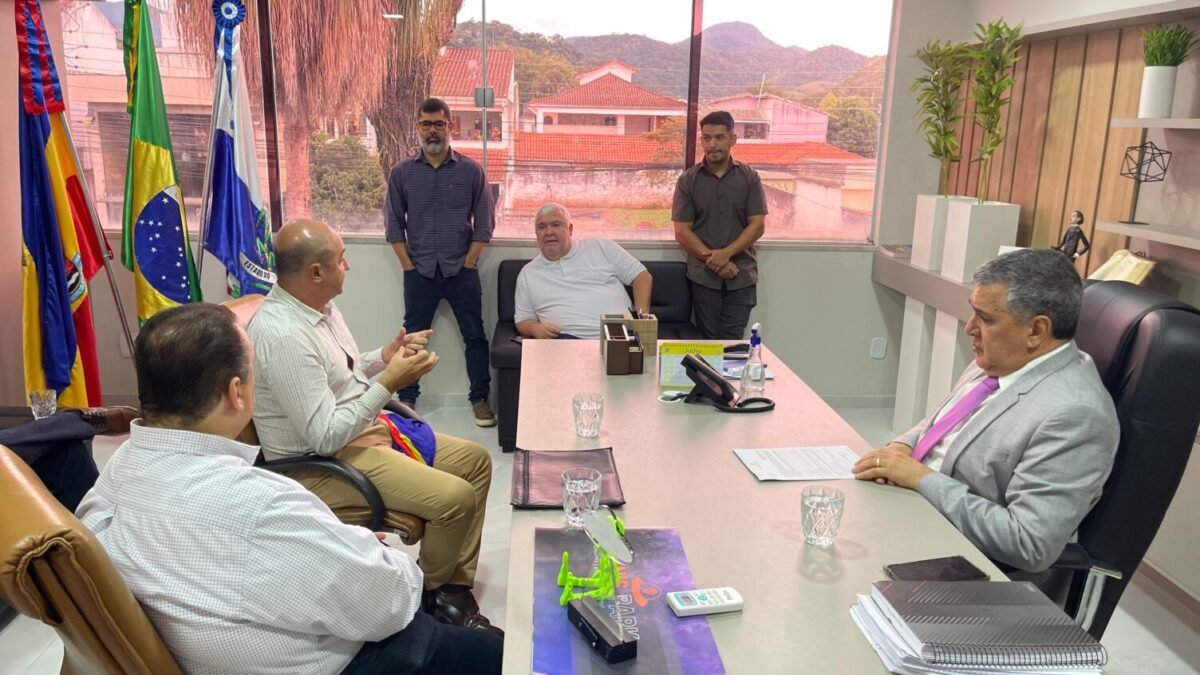 Prefeito Ramon Gidalte firma parceria estratégica com o Governo do Estado
