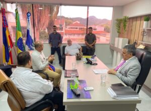 Prefeito Ramon Gidalte firma parceria estratégica com o Governo do Estado