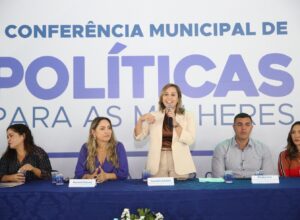 Cerca de 500 pessoas participam da 1ª Conferência de Políticas para as Mulheres em Araruama