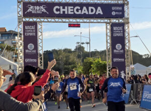 Corrida ‘10 Milhas Macaé’ reúne três mil atletas em grande evento esportivo