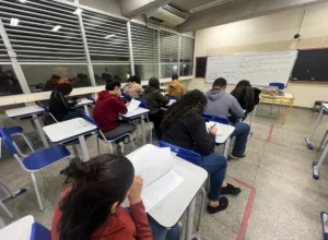 Inscrições abertas até essa segunda-feira (18) para curso gratuito do ENEM com apoio da Prefeitura de Casimiro de Abreu