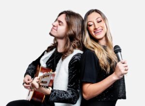 Programação musical gratuita agita a Vila Gourmet no Shopping Plaza Rio das Ostras