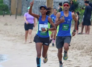 Hero SwimRun consagra Búzios como destino de turismo esportivo