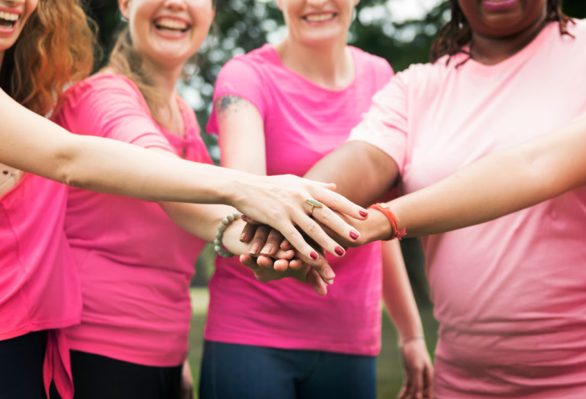Outubro Rosa: Búzios intensifica ações de saúde e bem-estar para mulheres