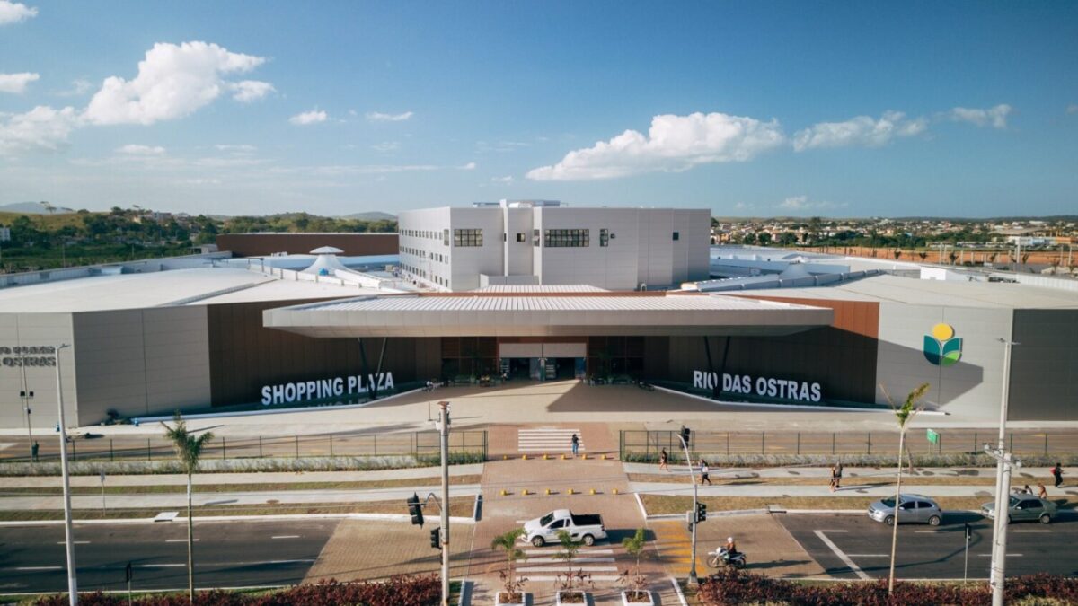 Shopping Plaza Rio das Ostras celebra a chegada da Primavera-Verão com desfile especial