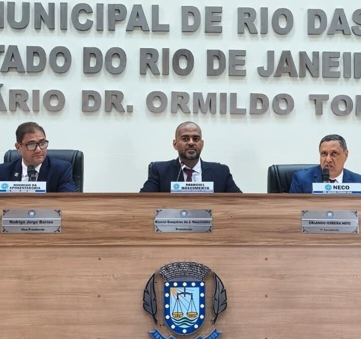 Câmara de Rio das Ostras realiza Sessão Solene em homenagem aos ex-vereadores